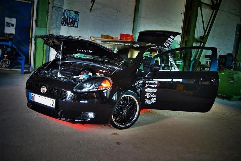 Schwarz Gebraucht 2008 Fiat Grande Punto Abarth Kleinwagen | 5.850 € - Bild 1/4