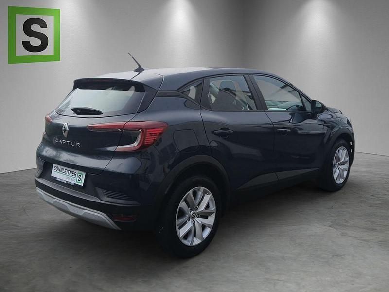 Używany Renault Captur Zen 91 KM (66 kW) 2022 Niebieski SUV