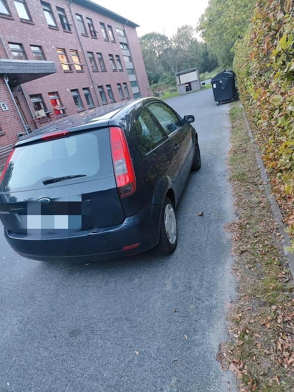 Blau Gebraucht 2004 Ford Fiesta Kleinwagen | 1.500 € - Bild 1/4