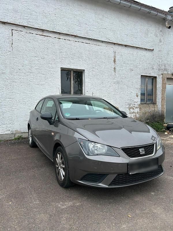 Grau Gebraucht 2014 Seat Ibiza Kleinwagen | 4.000 € (Guter Preis) - Bild 1/4