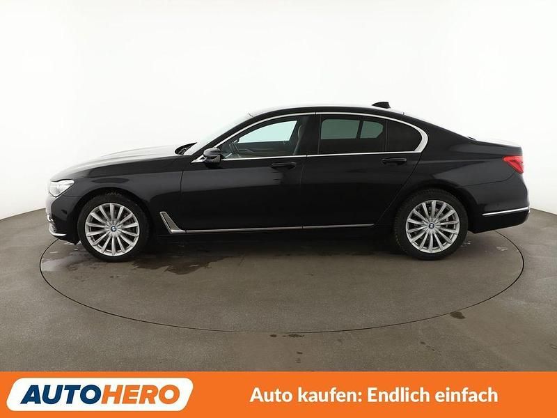 Gebraucht BMW 730 265 PS (194 kW) 2018 Saphirschwarz Limousine