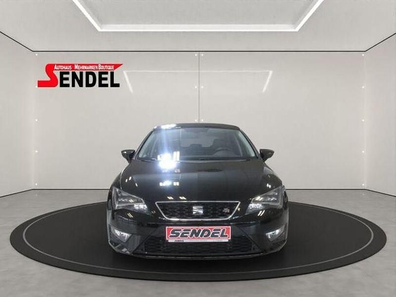 Schwarz Gebraucht 2016 Seat Leon FR Limousine | 10.499 € (Guter Preis) - Bild 1/4
