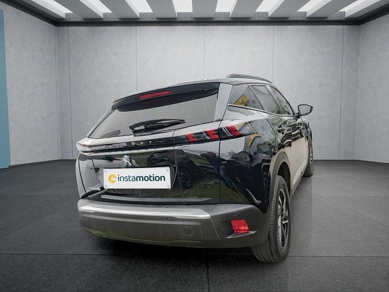 Gebraucht Peugeot e-2008 100 kW (136 PS) 2021 Schwarz SUV