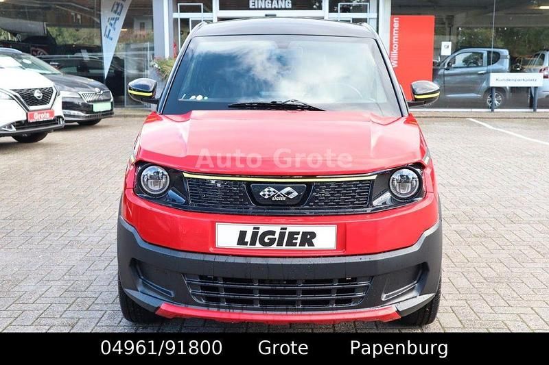 Neu Ligier Myli 11 kW (16 PS) 2025 Rot Kleinwagen