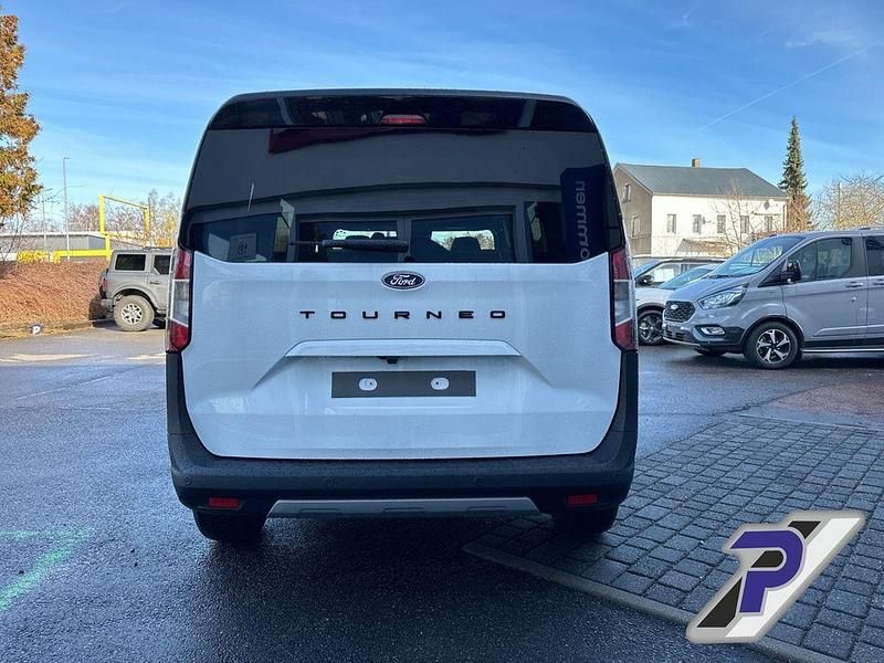 Gebraucht Ford Tourneo Courier Active 125 PS (91 kW) 2024 Weiß Van / Kleinbus