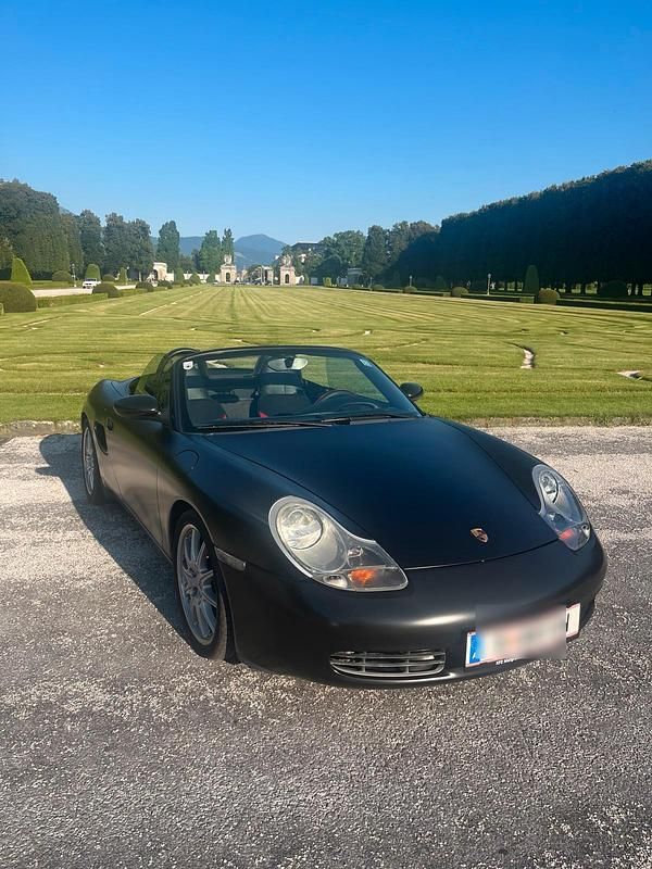 Grau Gebraucht 2002 Porsche Boxster Cabrio | 17.999 € (Fairer Preis) - Bild 1/4