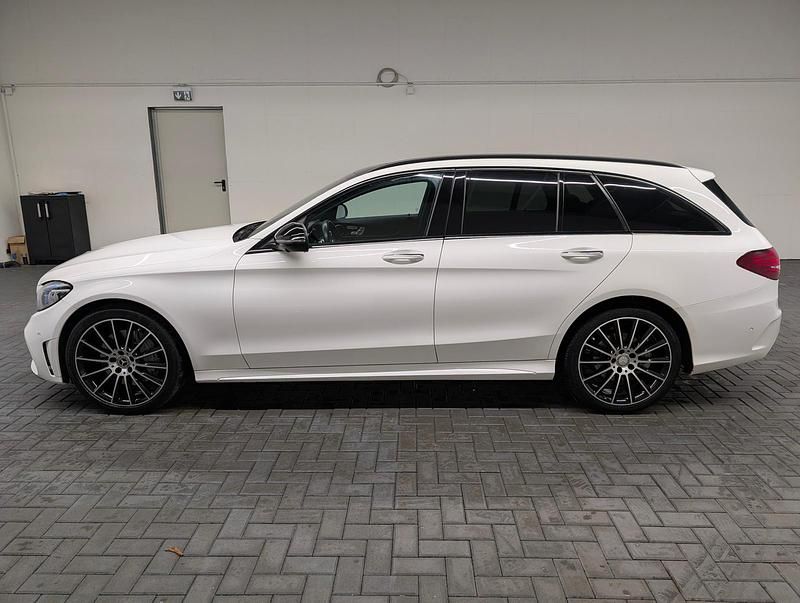 Gebraucht Mercedes C400 AMG line 333 PS (244 kW) 2018 Polarweiss Kombi