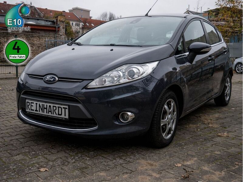 Midnight sky Gebraucht 2012 Ford Fiesta Titanium Kleinwagen | 6.350 € (Etwas zu teuer) - Bild 1/4