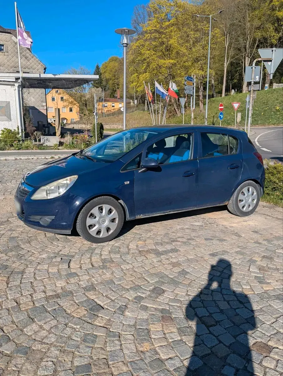 Usata Opel Corsa 60 CV (44 kW) 2009 Blu Utilitaria