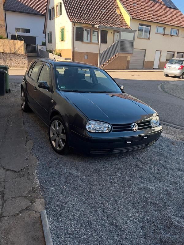Gebraucht VW Golf IV 110 PS (80 kW) 2002 Grau Kleinwagen