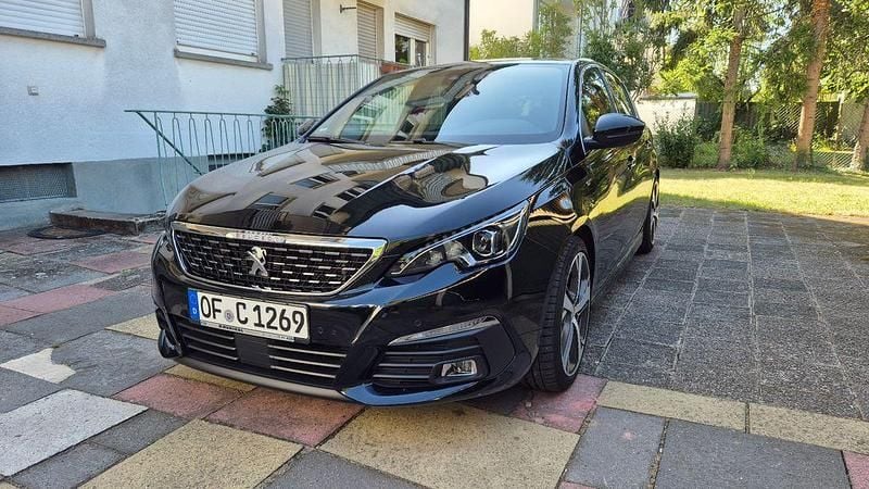 Schwarz Gebraucht 2019 Peugeot 308 GT Limousine | 18.290 € (Fairer Preis) - Bild 1/4