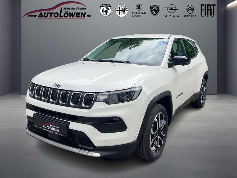 Alpine white Gebraucht 2025 Jeep Compass SUV | 41.000 € - Bild 1/4