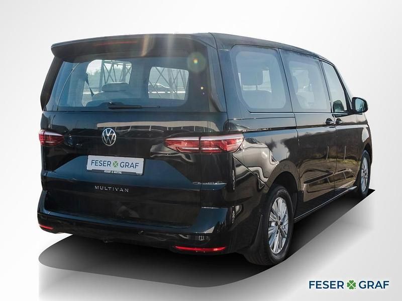 Gebraucht VW Multivan 204 PS (150 kW) 2023 Deep black perleffekt Van