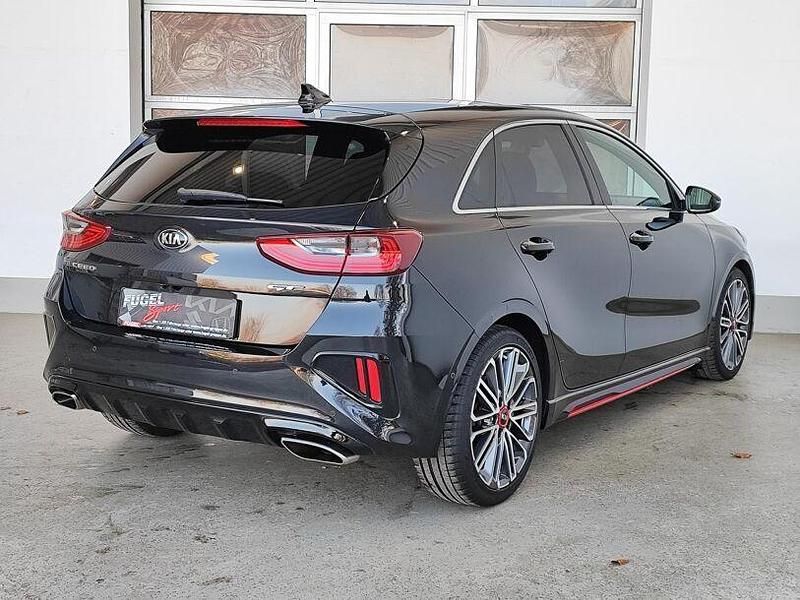Gebraucht Kia Ceed GT GT 204 PS (150 kW) 2021 Zilinaschwarz met. Limousine