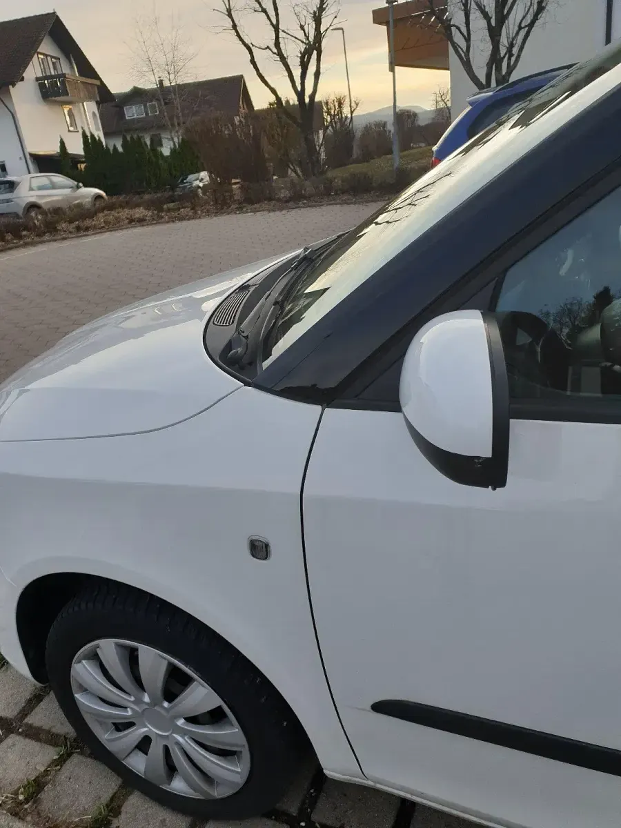 Gebraucht Skoda Fabia 86 PS (63 kW) 2012 Weiß Kleinwagen