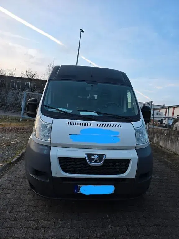 Gebraucht Peugeot Boxer 131 PS (96 kW) 2011 Schwarz Van