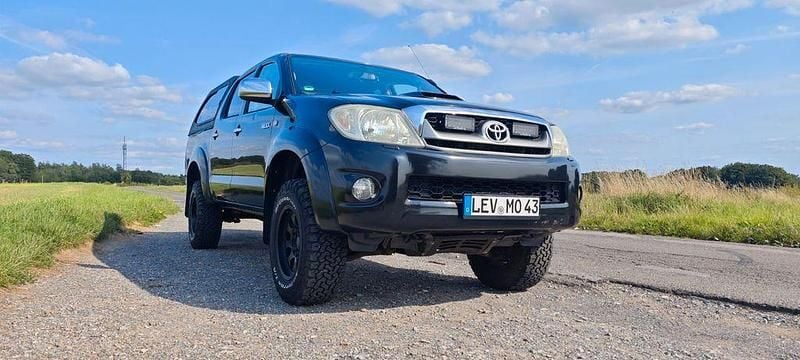 Schwarz Gebraucht 2008 Toyota HiLux Abholung | 16.900 € - Bild 1/4