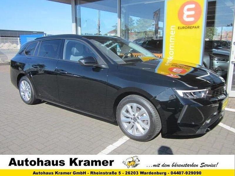 Karbonschwarz (metallic) Gebraucht 2024 Opel Astra Enjoy Kombi | 22.980 € (Fairer Preis) - Bild 1/4