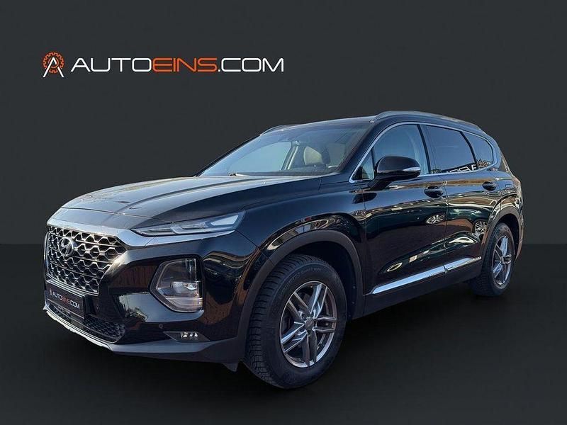 Gebraucht Hyundai Santa Fe Trend 150 PS (110 kW) 2019 Schwarz SUV
