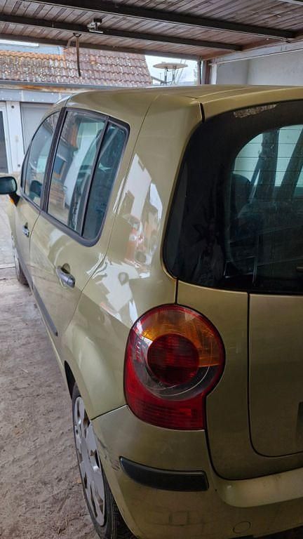 Gebraucht Renault Modus Expression 88 PS (64 kW) 2004 Grün Van / Kleinbus