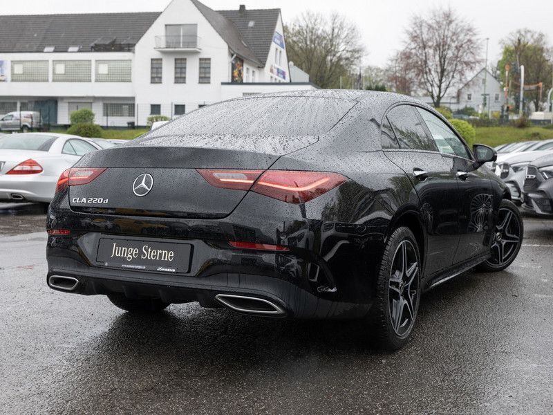 Gebraucht Mercedes CLA220 AMG 190 PS (139 kW) 2024 Metalliclack kosmosschwarz Limousine
