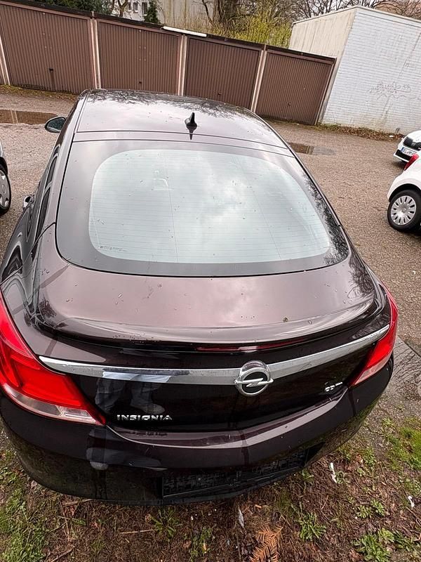 Gebraucht Opel Insignia 160 PS (117 kW) 2012 Braun Limousine