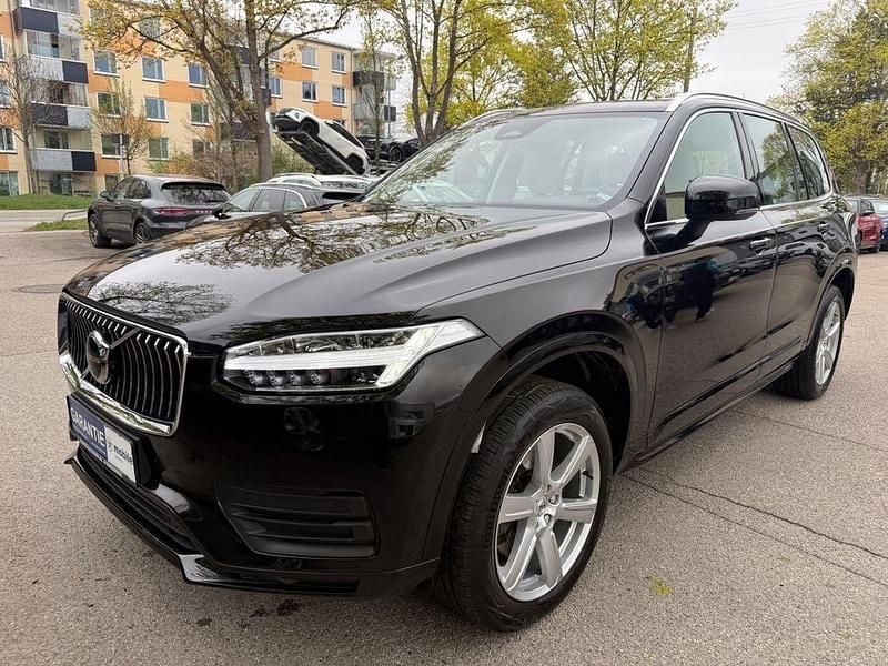 Gebraucht Volvo XC90 Core 250 PS (183 kW) 2022 Schwarz SUV