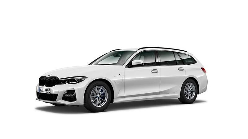 Gebraucht 2025 BMW 330 Shadowline Kombi | 32.250 € (Superpreis) - Bild 1/3