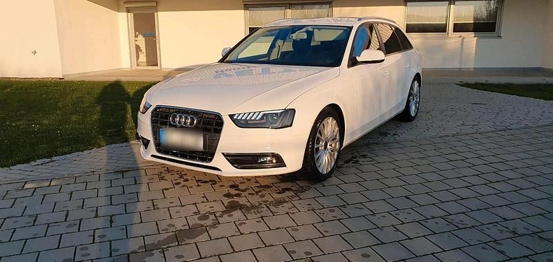 Gebraucht Audi A4 S-Line 2015 Weiß Kombi