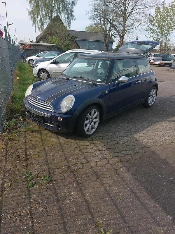 Blau Gebraucht 2005 Mini Cooper Kleinwagen | 750 € (Superpreis) - Bild 1/4