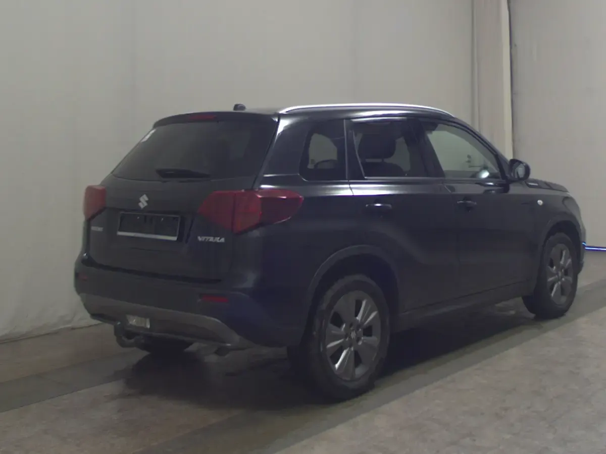Gebraucht Suzuki Vitara Comfort 140 PS (102 kW) 2020 Schwarz SUV