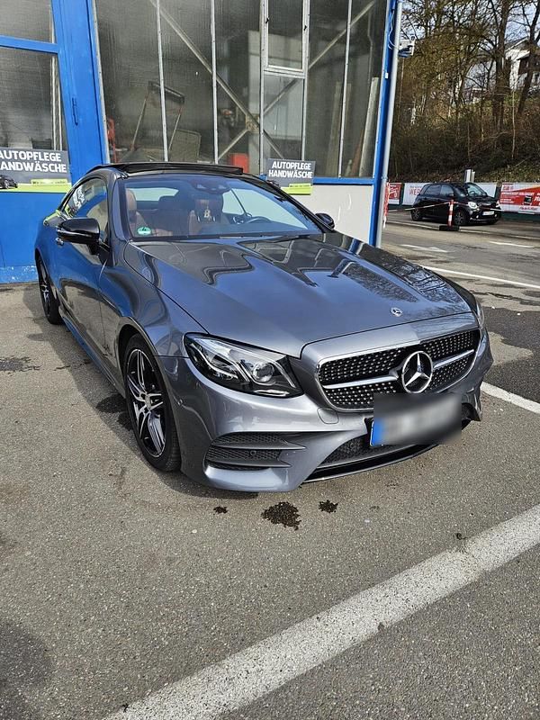 Gebraucht Mercedes E300 245 PS (180 kW) 2019 Grau Coupé