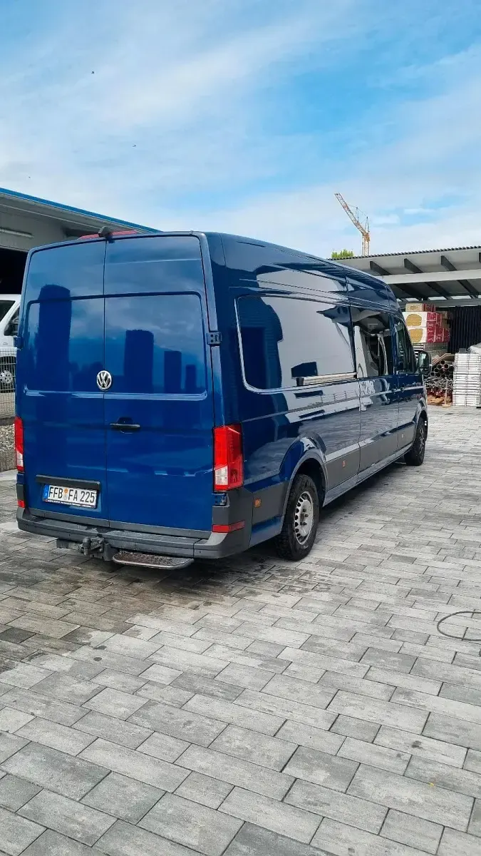 Gebraucht VW Crafter 173 PS (127 kW) 2019 Blau Van