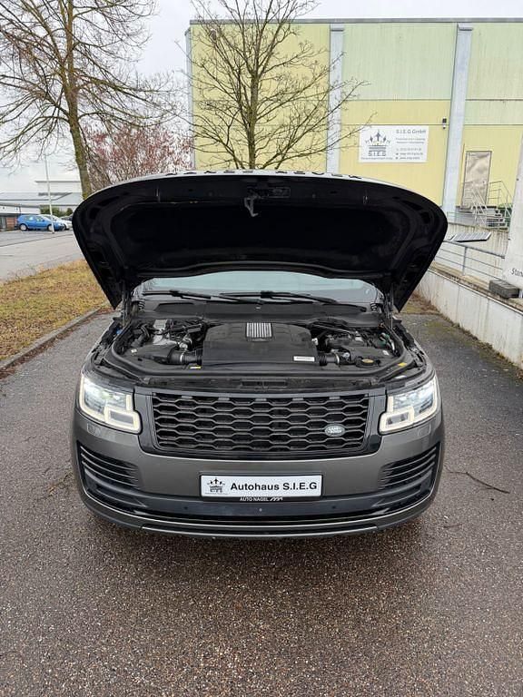 Gebraucht Land Rover Range Rover Autobiography 525 PS (386 kW) 2019 Grau SUV