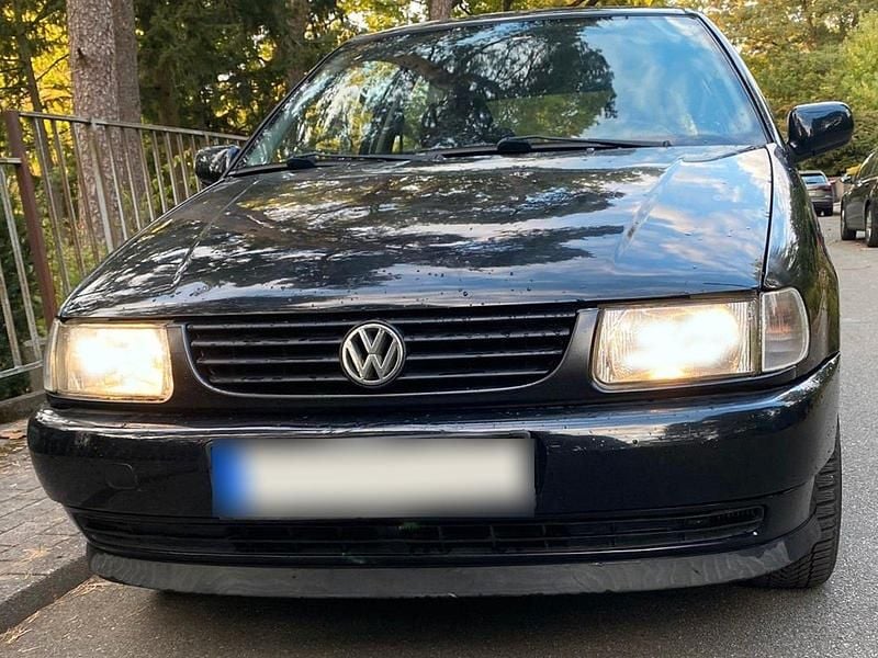Gebraucht VW Polo Conceptline 60 PS (44 kW) 1999 Schwarz Limousine