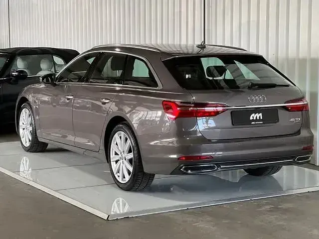 Gebraucht Audi A6 Design 310 PS (228 kW) 2020 Braun Kombi