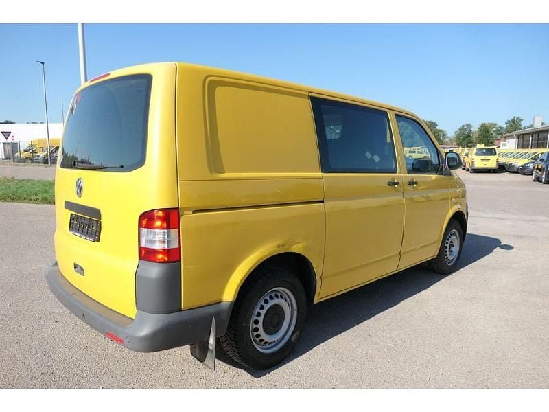Usata VW Transporter 84 CV (61 kW) 2011 Giallo Furgone