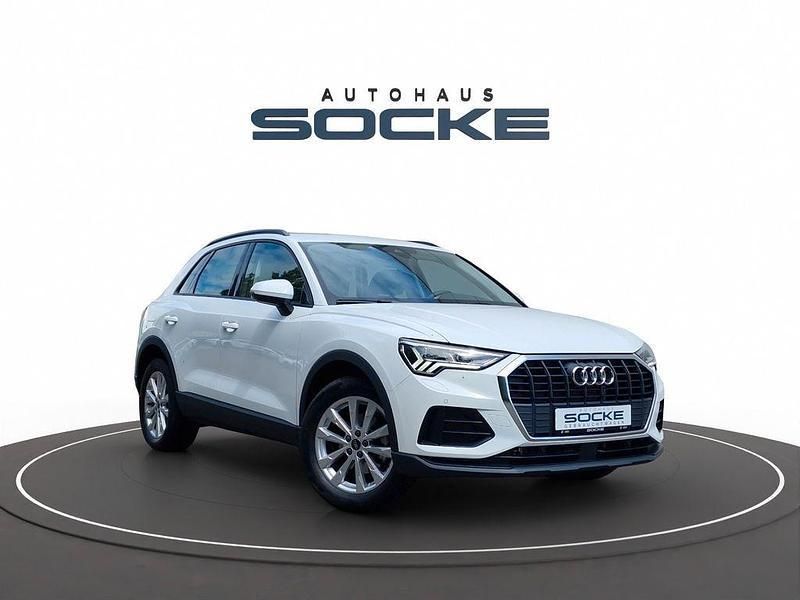 Weiß Gebraucht 2024 Audi Q3 SUV | 38.985 € (Fairer Preis) - Bild 1/4