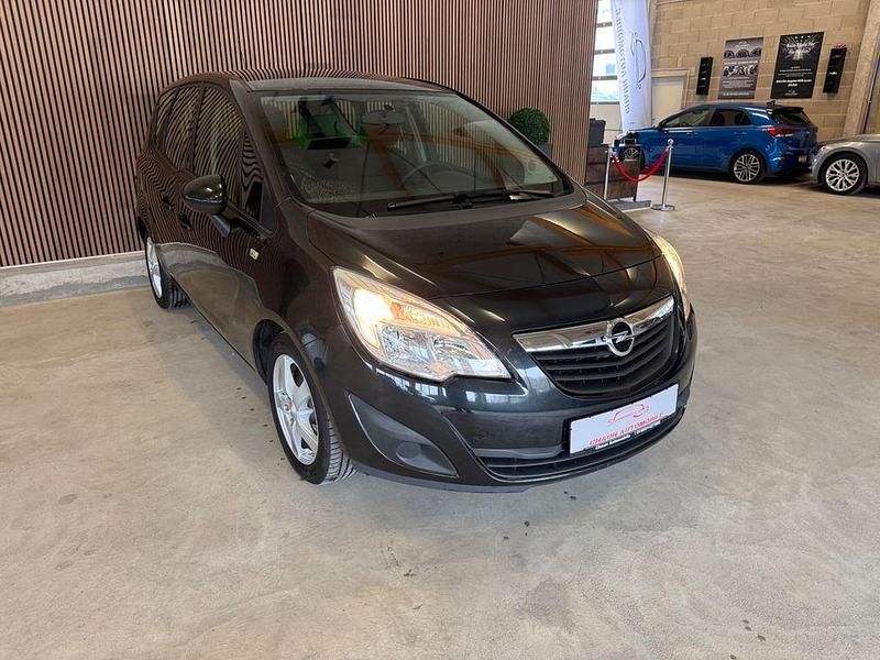 Gebraucht Opel Meriva Edition 120 PS (88 kW) 2012 Schwarz Van / Kleinbus