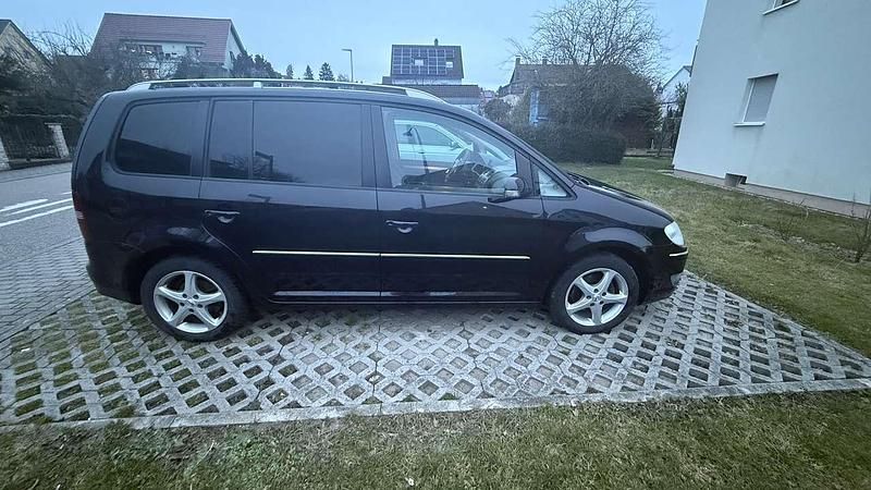Gebraucht VW Touran Highline 140 PS (102 kW) 2007 Schwarz Van / Kleinbus
