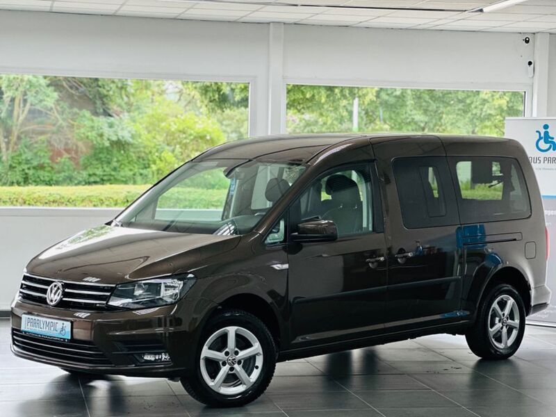 Gebraucht VW Caddy Maxi 125 PS (91 kW) 2017 Chestnut brown metallic Van / Kleinbus