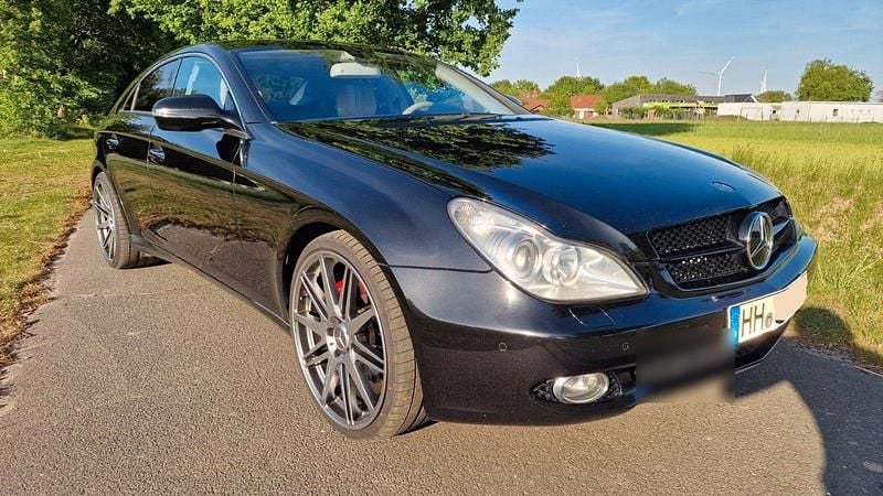 Schwarz Gebraucht 2010 Mercedes CLS500 Coupé | 10.999 € (Superpreis) - Bild 1/4