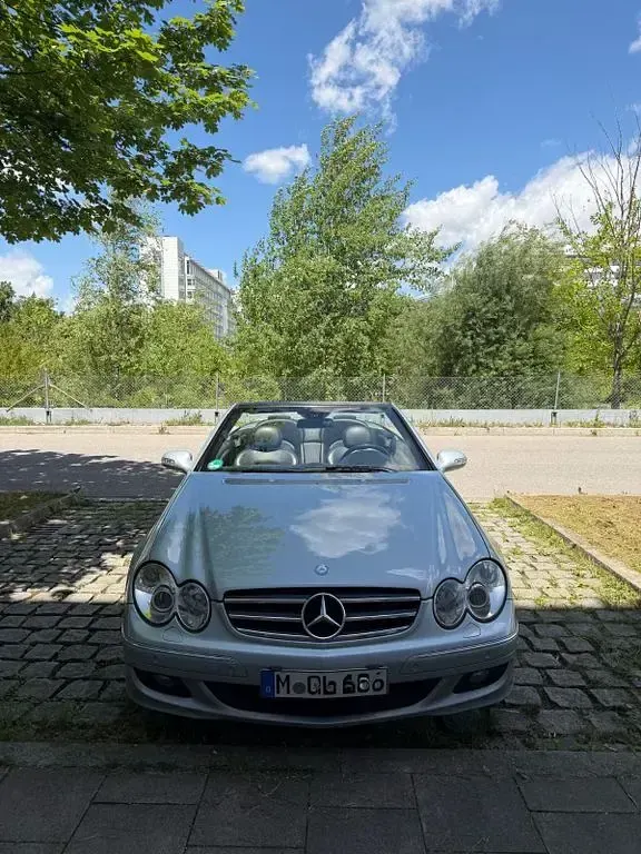 Gebraucht Mercedes CLK350 Avantgarde 272 PS (200 kW) 2005 Grau Cabrio