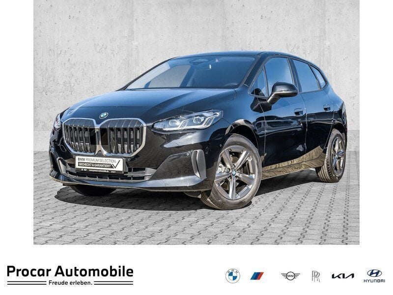 Schwarz Gebraucht 2024 BMW 218 Active Tourer Van / Kleinbus | 30.880 € (Superpreis) - Bild 1/4