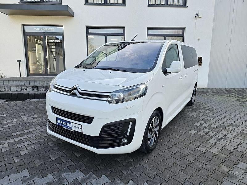 Blanc banquise Gebraucht 2017 Citroën Spacetourer Shine Van / Kleinbus | 25.990 € (Fairer Preis) - Bild 1/4