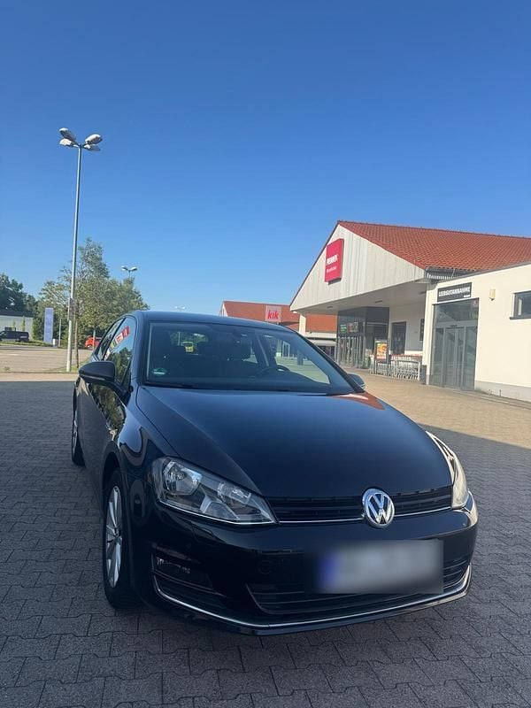 Schwarz Gebraucht 2015 VW Golf VII Limousine | 5.700 € (Superpreis) - Bild 1/4