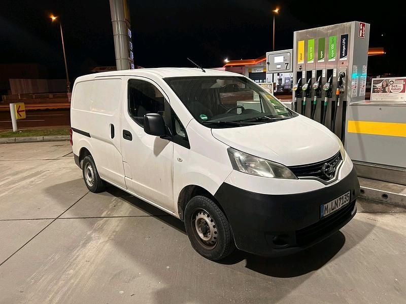 Gebraucht Nissan NV200 90 PS (66 kW) 2013 Weiß Van / Kleinbus