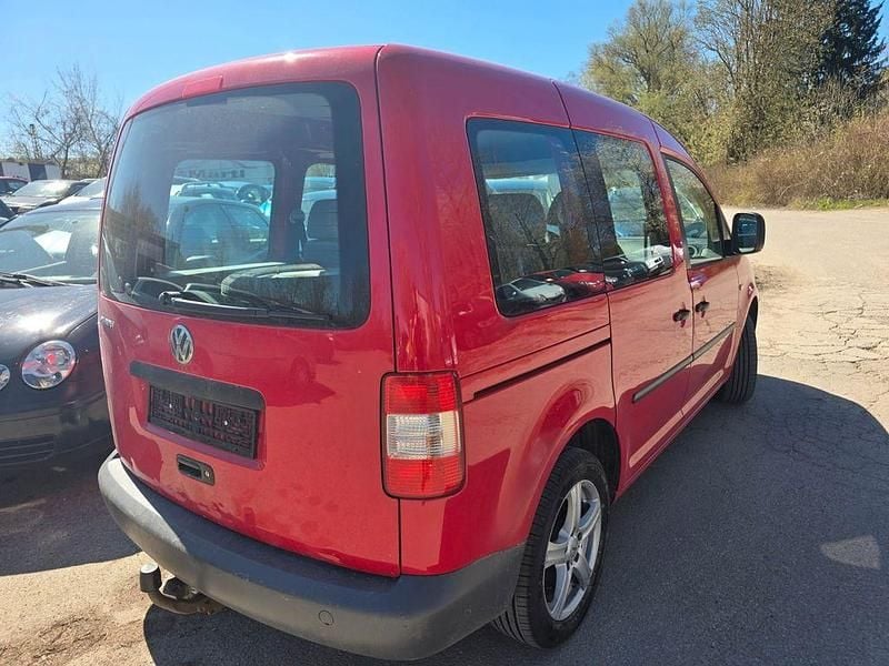 Second-hand VW Caddy 80 CP (58 kW) 2009 Roșu Monovolum