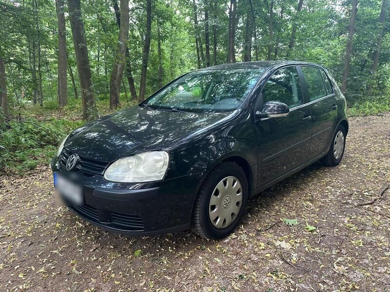 Schwarz Gebraucht 2005 VW Golf IV Limousine | 2.250 € (Fairer Preis) - Bild 1/4