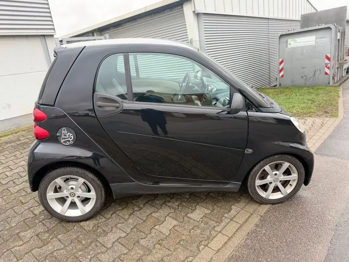 Gebraucht Smart ForTwo Coupé Pulse 71 PS (52 kW) 2008 Schwarz Coupé